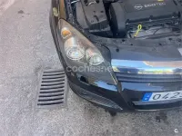 Usado Opel Astra Enjoy 105 CV (77 kW) 2005 Negro Berlina