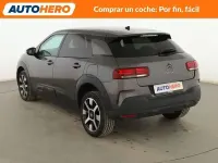 Usado Citroën C4 Cactus Shine 102 CV (75 kW) 2019 Negro Utilitario