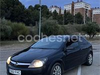 Usado Opel Astra GTC Cosmo 100 CV (73 kW) 2006 Negro Berlina