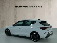 Usado Cupra Leon 150 CV (110 kW) 2025 Blanco Berlina