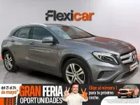 Usado Mercedes GLA180 109 CV (80 kW) 2015 Gris SUV