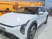 Nuevo Kia EV4 Air 150 kW (204 CV) 2026 Blanco Berlina