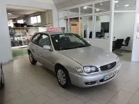 Usado Toyota Corolla Terra 70 CV (51 kW) 2002 Gris / plata Berlina