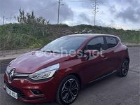 Usado Renault Clio IV Zen 90 CV (66 kW) 2018 Granate Berlina