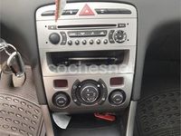 Usado Peugeot 308 Sport 110 CV (80 kW) 2010 Gris / plata Berlina