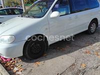 Usado Kia Carnival LX 144 CV (105 kW) 2006 Blanco Monovolumen