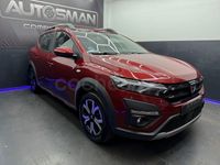 Usado Dacia Sandero Expression 101 CV (74 kW) 2022 Granate Berlina