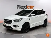 Usado Ford Kuga ST-Line 176 CV (129 kW) 2018 Blanco SUV