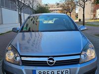 Usado Opel Astra Enjoy 105 CV (77 kW) 2007 Gris / plata Berlina