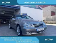Usado Mercedes C320 Elegance 224 CV (164 kW) 2006 Gris / plata Berlina