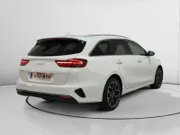 Usado Kia Ceed Style 101 CV (74 kW) 2025 Blanco Utilitario