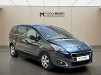 Usado Peugeot 5008 Active 115 CV (84 kW) 2013 Azul Monovolumen