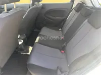 Usado Mazda 2 Active 68 CV (50 kW) 2008 Blanco Utilitario