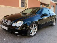 Usado Mercedes C200 Sport Edition 122 CV (89 kW) 2006 Negro Berlina