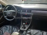 Usado Audi A6 170 CV (125 kW) 2004 Azul Berlina