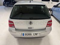 Usado VW Golf IV Conceptline 105 CV (77 kW) 2003 Gris / plata Berlina