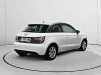 Usado Audi A1 Attraction 105 CV (77 kW) 2011 Blanco Utilitario