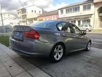 Usado BMW 320 Efficient Dynamics 163 CV (119 kW) 2011 Gris Berlina