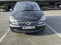 Usado Peugeot 807 Premium 136 CV (100 kW) 2010 Negro Monovolumen