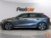 Usado Audi A3 S-Line 150 CV (110 kW) 2024 Gris / plata Berlina