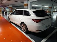 Usado Seat Leon Style 150 CV (110 kW) 2024 Blanco Familiar