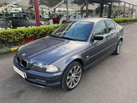 Usado BMW 320 136 CV (100 kW) 2001 Gris Berlina