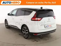 Usado Renault Grand Scénic IV Zen 140 CV (102 kW) 2021 Blanco Monovolumen