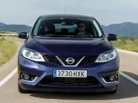 Usado Nissan Pulsar Acenta 116 HP (85 kW) 2015 Vermelho Citadino