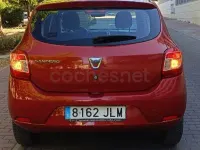 Usado Dacia Sandero Lauréate 90 CV (66 kW) 2016 Granate Berlina