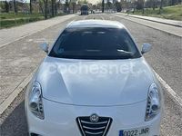 Usado Alfa Romeo Giulietta Distinctive 120 CV (88 kW) 2016 Blanco Utilitario