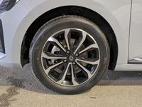 Usado Renault Clio V Techno 140 CV (102 kW) 2023 Gris Berlina