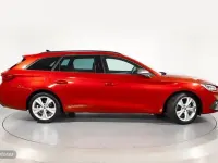 Usado Seat Leon FR 150 CV (110 kW) 2024 Rojo Berlina
