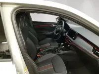 Usado Skoda Scala Monte Carlo 150 CV (110 kW) 2025 Gris Utilitario