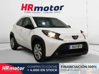 Usado Toyota Aygo X Play 72 CV (52 kW) 2024 Blanco SUV
