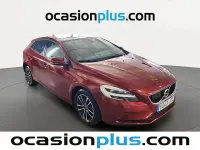 Usado Volvo V40 Momentum 150 CV (110 kW) 2016 Rojo