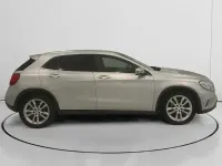 Usado Mercedes GLA200 136 CV (100 kW) 2016 Gris SUV