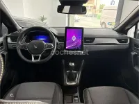 Usado Renault Captur Techno 100 CV (73 kW) 2026 Rojo SUV