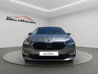 Usado Skoda Fabia Essence 80 CV (58 kW) 2025 Gris / plata Utilitario
