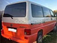 Usado VW Multivan Comfortline 130 CV (95 kW) 2003 Naranja Monovolumen