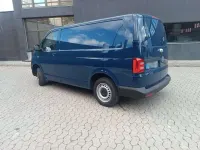 Usado VW Transporter 110 CV (80 kW) 2022 Azul Van