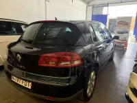 Usado Renault Vel Satis Initiale 140 CV (102 kW) 2007 Verde Utilitario