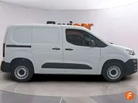 Usado Citroën Berlingo 102 CV (75 kW) 2021 Blanco Monovolumen