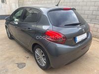 Usado Peugeot 208 Style 82 CV (60 kW) 2016 Gris / plata Utilitario