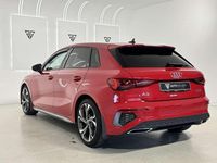 Usado Audi A3 Sportback S-Line 150 CV (110 kW) 2022 Rojo Utilitario