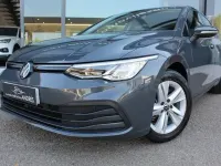 Usado VW Golf VIII Life 110 CV (80 kW) 2023 Gris / plata Berlina