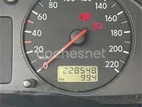 Usado VW Passat Comfortline 110 CV (80 kW) 1998 Gris / plata Familiar