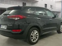 Usado Hyundai Tucson 115 CV (84 kW) 2016 Negro SUV