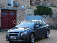 Usado Chevrolet Cruze LT 163 CV (119 kW) 2012 Gris / plata Berlina
