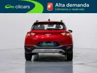 Usado Kia Stonic 79 CV (58 kW) 2025 Rojo SUV