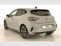 Usado Renault Clio V Techno 140 CV (102 kW) 2025 Gris Berlina